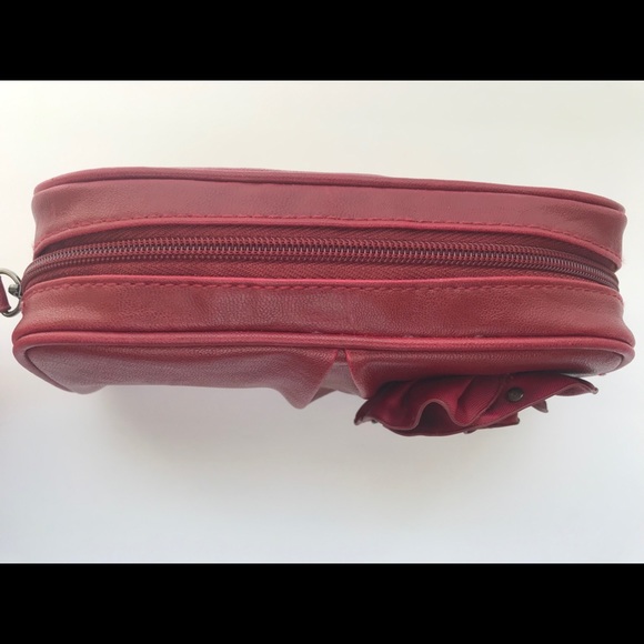 🎉HP🎉🆕 New Steve Madden Cosmetic Case - Picture 4 of 11